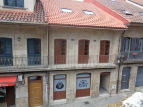 Albergue Parroquial Santiago Apostol de Redondela  Редондела